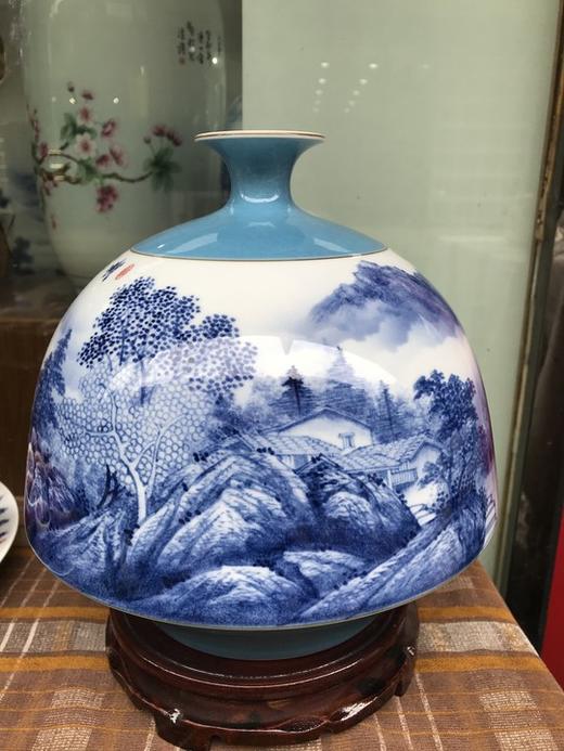 青花山水赏瓶 商品图0