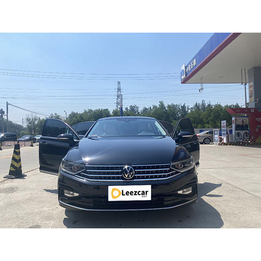 大众 迈腾 200万辆纪念版 330TSI DSG豪华型【长租-北京】 商品图1