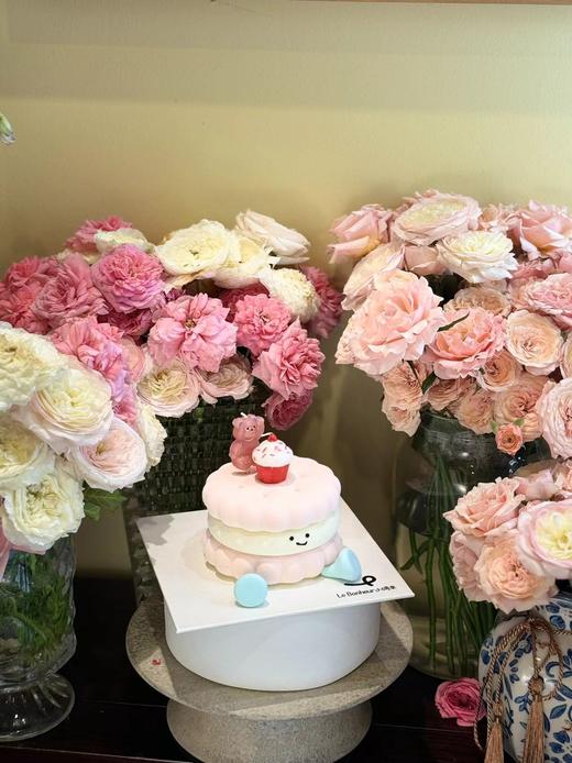 粉色可爱emoji·慕斯蛋糕 商品图0