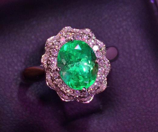 1.85ct 祖母绿戒指 商品图1