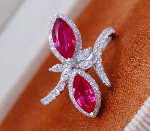 1.05ct 红宝石戒指 商品图1