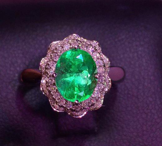 1.85ct 祖母绿戒指 商品图5