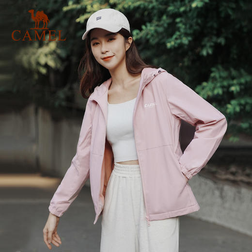 骆驼户外软壳衣女运动风衣秋季2024春季防风防水夹克连帽外套  C1W2SL613_C1W1SL614 商品图2