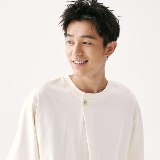 零意义 meanil 男女款斜门襟纽扣结构感T恤 商品图10