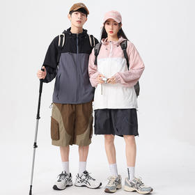 ⚠️纯亏❗️2024新款超硬核狠货👊高能防晒 💰59元拿下平替——🐦【鸟家同款面料】Senlijeepsd24年新款情侣山地冲锋防晒衣，潮流设计，时尚感拉满～