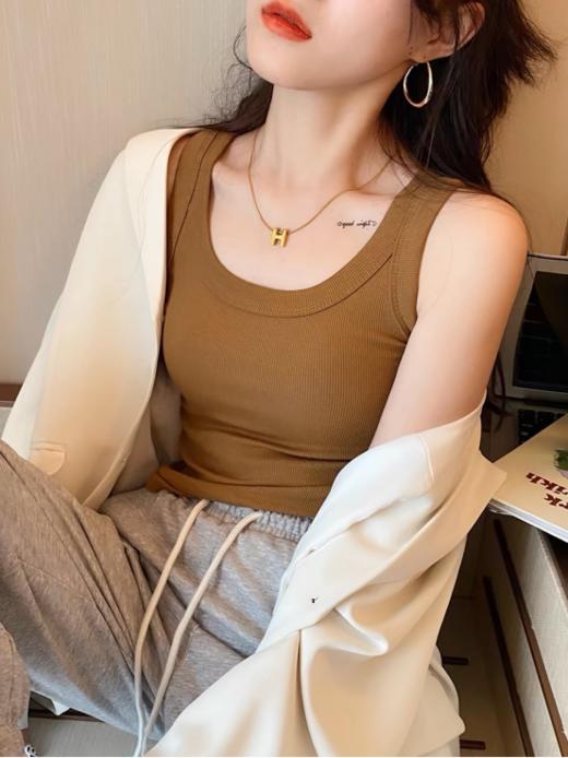 📣【夏日必备宝藏打底衫】冰丝螺纹背心买一赠一：💰1、吸睛的修身版型，基础舒适包裹身材但不紧勒束缚❣️ 商品图5