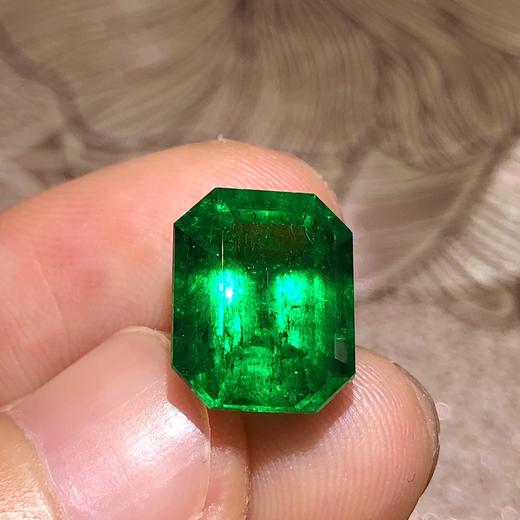 5.61ct 祖母绿裸石 商品图6