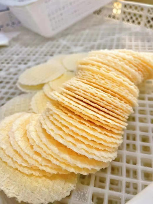 鲜虾片每盒39片（妮好甜【鲜虾脆片】季节限定，适用人群:八个月以上的宝宝，配料:鲜虾🦐，玉米🌽淀粉，玉米🌽油(虾过敏体质慎食) 商品图0