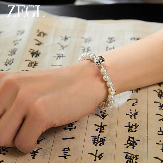 ZEGL设计师东方花影人造珍珠手链手串女生2024年新款精致串珠手饰 商品图3