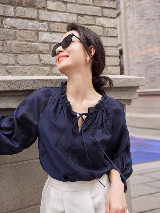 【E】进口天丝面料刺绣衬衫-A022350 商品图1