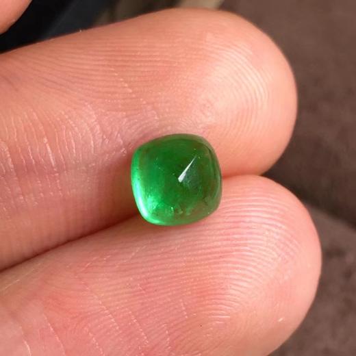 1.06ct 祖母绿裸石 商品图1