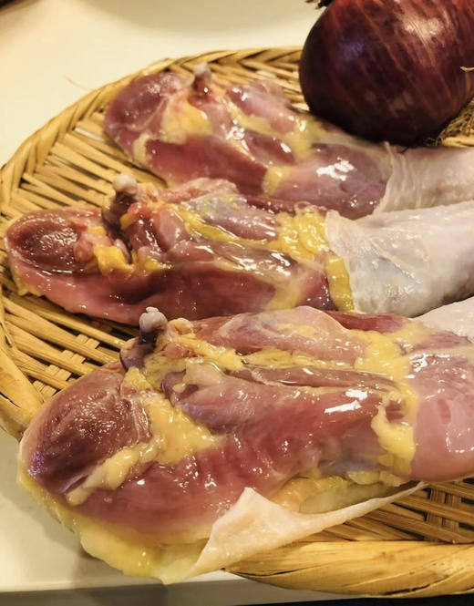 【林间散养黄油老母鸡3只】无农残✅无激素✅无抗生素 🔥正宗林间散养500天谷饲走地鸡，食五谷杂粮，饮山泉水，肉质鲜美💓 商品图2