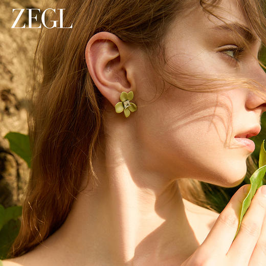 ZEGL设计师花花耳妆盘系列花朵耳钉女多巴胺耳环小众独特可爱耳饰 商品图1