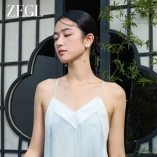 ZEGL设计师东方花影系列人造珍珠花朵耳环女小众独特耳钉气质耳饰 商品图5
