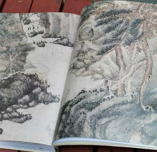 《明四大家特展：仇英》+《明四大家特展：沈周》，林莉娜等编，大·16开软精装，全彩精印，台北故宫出版社2024年版，单册售价398元。 商品图8