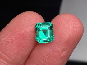 1.54ct 祖母绿裸石