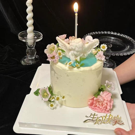 四寸加高许愿池蛋糕 商品图1