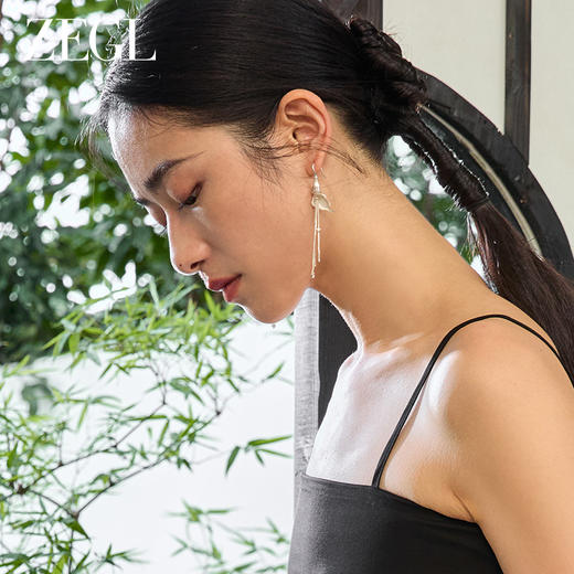 ZEGL设计师东方花影系列马蹄花耳环耳钩女新款爆款耳钉流苏耳饰品 商品图1