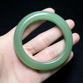 玉美人菲菲#东陵玉宽条手镯