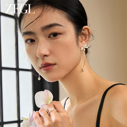 ZEGL设计师东方花影系列人造珍珠花朵耳环女小众独特耳钉气质耳饰 商品图1
