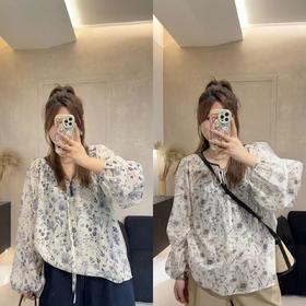 🦅“轻盈到飞起”青花瓷感防晒衬衫