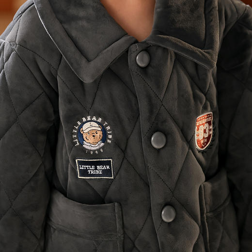 <有书独家>芬腾男童睡衣冬加厚珊瑚绒夹棉抗静电加厚法兰绒儿童家居服套装 商品图2