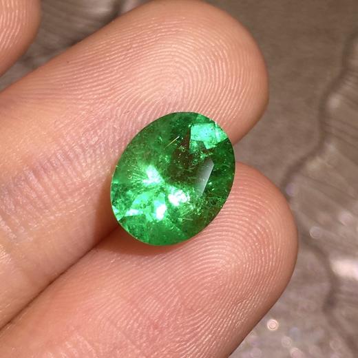 2.36ct 祖母绿裸石 商品图1