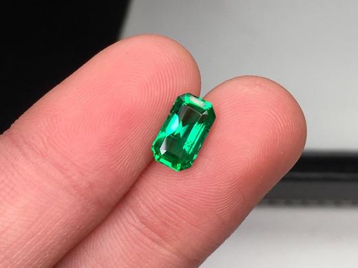 1.13ct 祖母绿裸石 商品图2