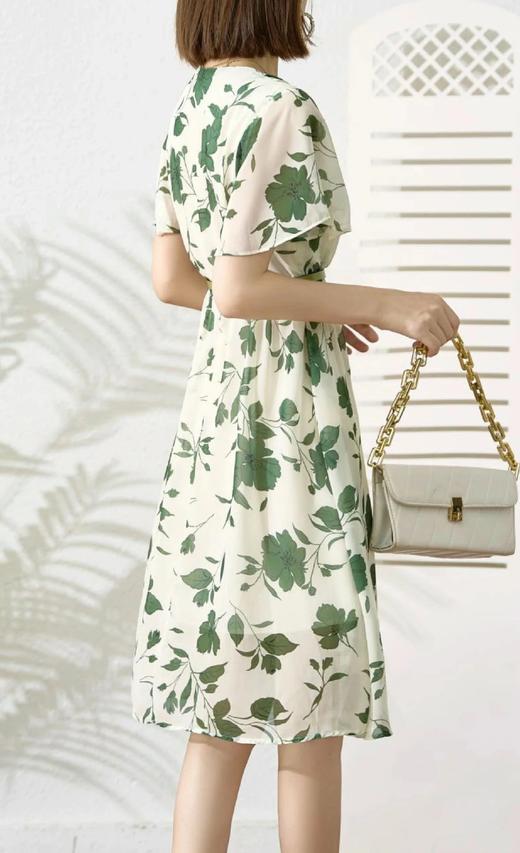 LPIUTY品牌直发⚠️贵妇团⚠️仲夏之夜⚠️Gucc*i同款稀缺面料⚠️手工金属蝴蝶腰带️！意大利纯手工定制⚠️法式优雅印花连衣裙 C148160 商品图3