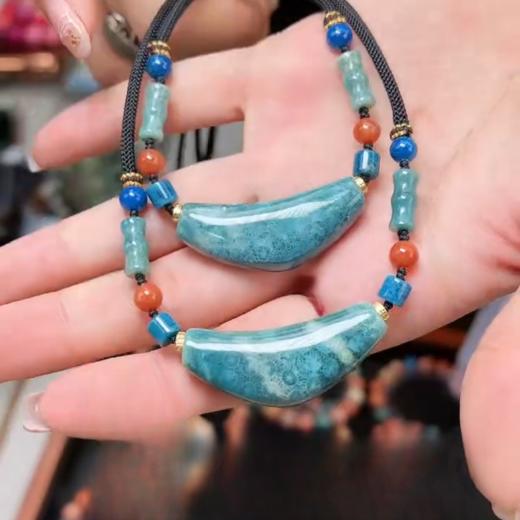 玉美人菲菲HZ/珊珊玉吊坠约18*43mm/多样性发一 商品图0