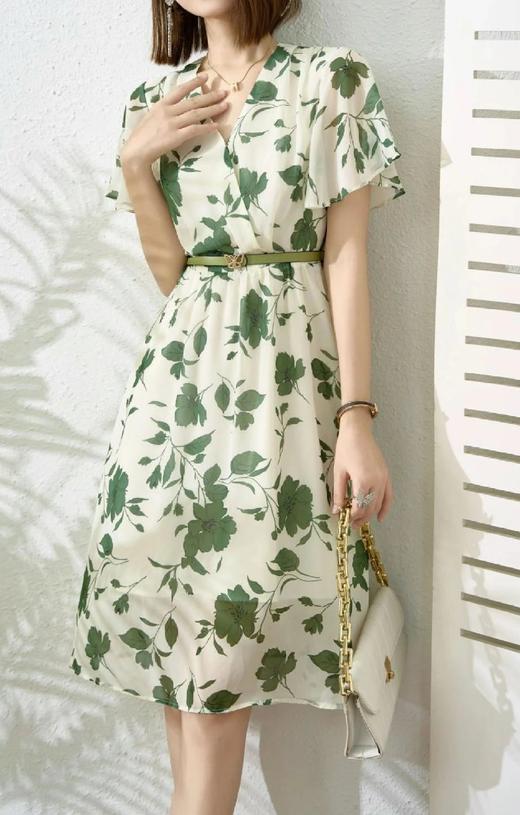 LPIUTY品牌直发⚠️贵妇团⚠️仲夏之夜⚠️Gucc*i同款稀缺面料⚠️手工金属蝴蝶腰带️！意大利纯手工定制⚠️法式优雅印花连衣裙 C148160 商品图4