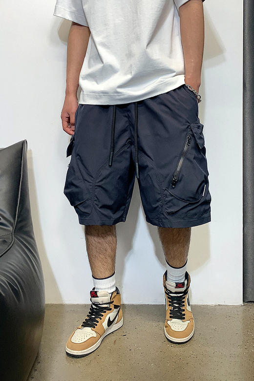徐太浪多口袋机能风工装短裤男夏季潮牌休闲宽松直筒阔腿五分裤子 商品图5