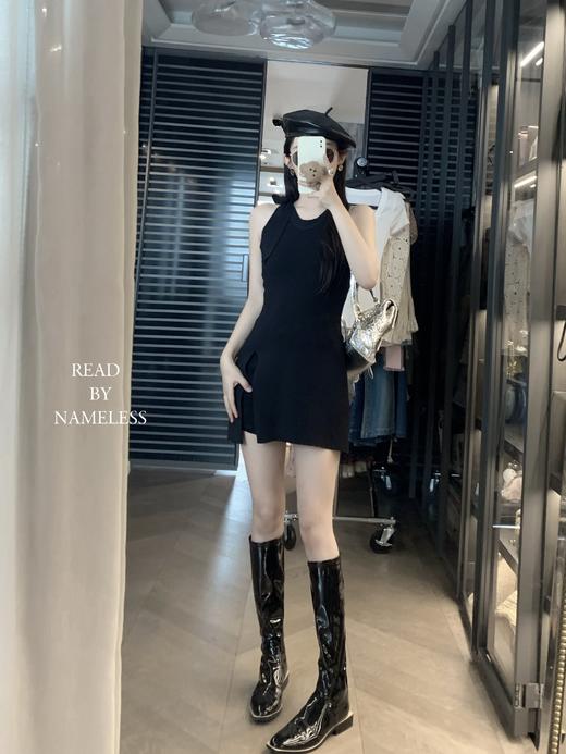 Read Nameless /黑色御姐挂脖开衩上衣 商品图6