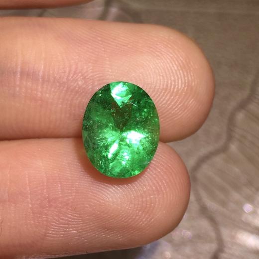 2.36ct 祖母绿裸石 商品图2
