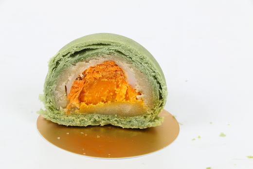 馅中馅蛋黄酥 四重口感【半颗蛋黄+肉松+馅+雪媚娘皮】 保质期60天 单个65克 商品图10