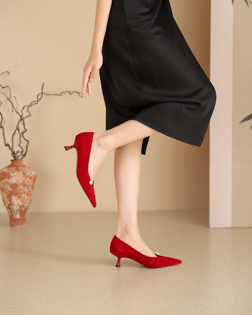 westory春秋新款时尚优雅单鞋钻小尖头气质百搭中跟单鞋女W24CE74851 商品图3