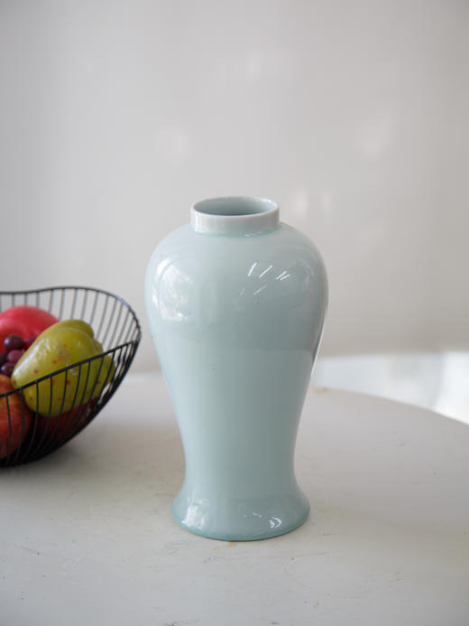 浅绿色小蛮腰花瓶 商品图0