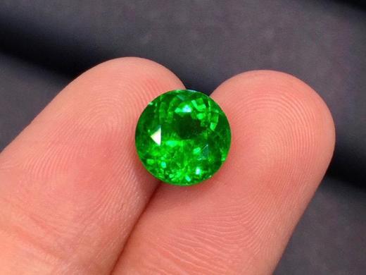 2.61ct 祖母绿裸石 商品图3