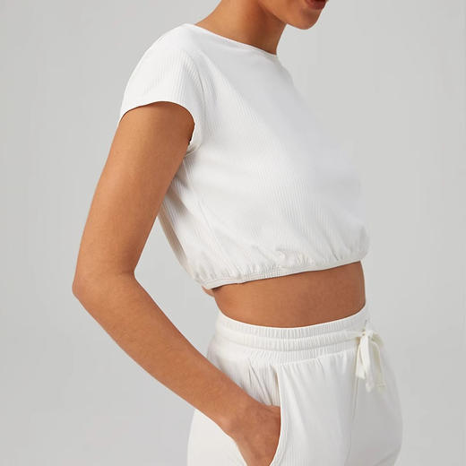 跃牌【倚窗听雨】系列 瑜伽服女短袖带胸垫裸感美背运动T恤DA67 商品图4