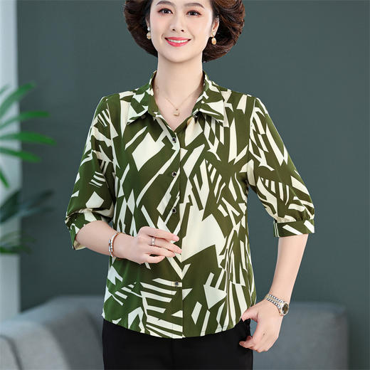 GY31P-818衬衫女中袖印花2024夏装新款衬衣时尚洋气碎花中年妈妈打底衫 商品图3