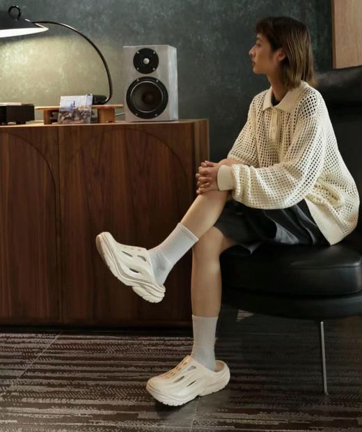 新一代HOKA ora mule 舒缓 防磨防滑包头拖鞋 商品图12