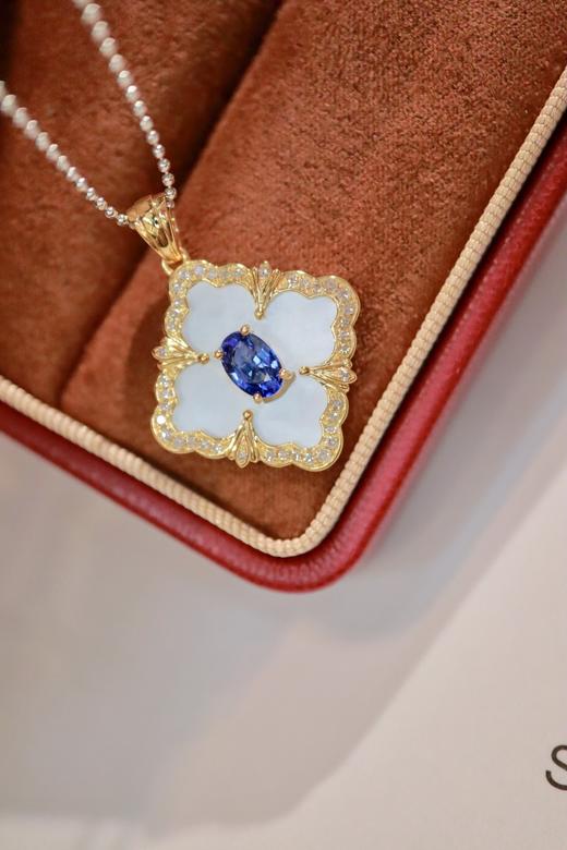 0.56ct 蓝宝石吊坠 商品图4