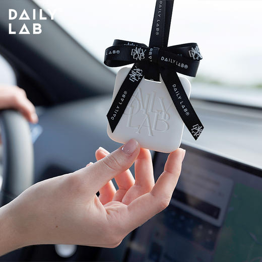 DAILY LAB 8cm多功能挂式香氛卡衣柜香薰片车载香薰去味淡香 商品图5