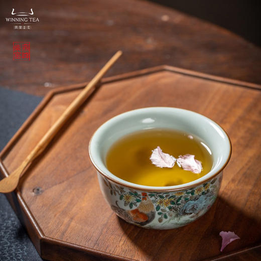 问鼎汝瓷鼎峰柴窑天青鸡缸杯（飒爽英姿） 商品图1