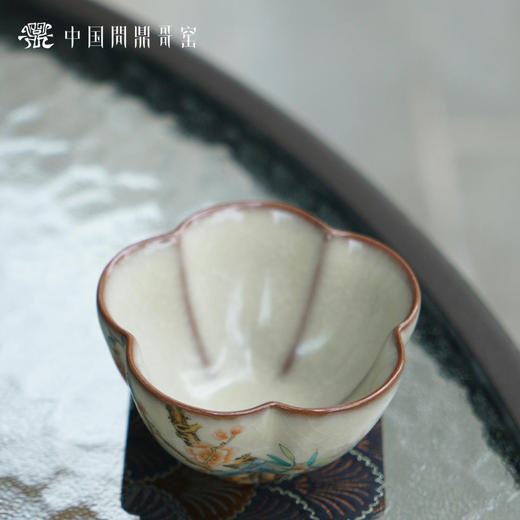 问鼎哥窑致巧款凌霜杯（竹梅双清） 商品图3