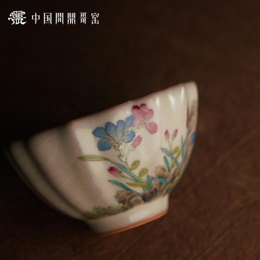 问鼎哥窑 致巧款撷芳杯（蝶恋花）（缺货） 商品图0