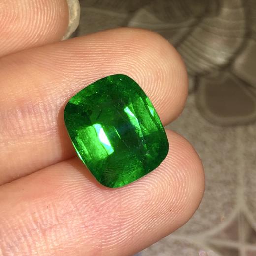 5.04ct 祖母绿裸石 商品图7