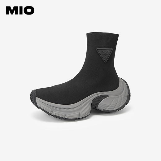 MIO米奥冬季酷感圆头中筒靴潮流厚底运动靴酷飒袜靴弹力靴M245662528 商品图0