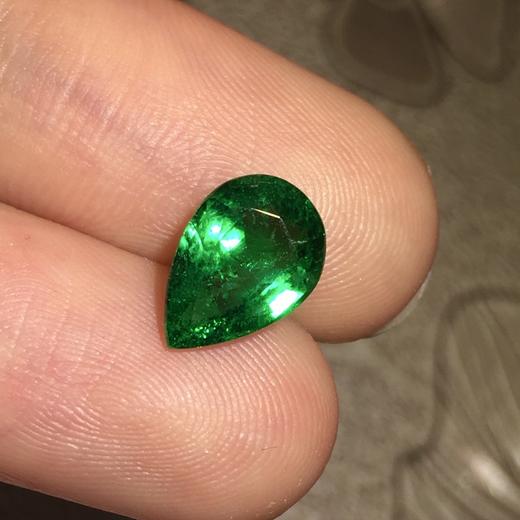 1.9ct 祖母绿裸石 商品图4