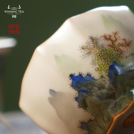 龙泉问鼎彩绘哥窑玲珑杯（青绿山水）（缺货） 商品图1